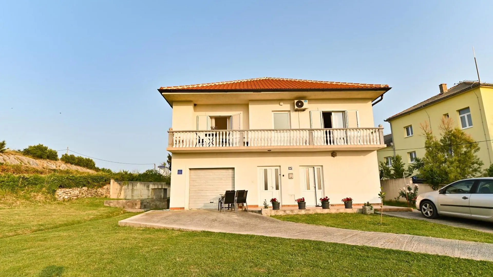 Apartment Boomerang Ražanac 0*,